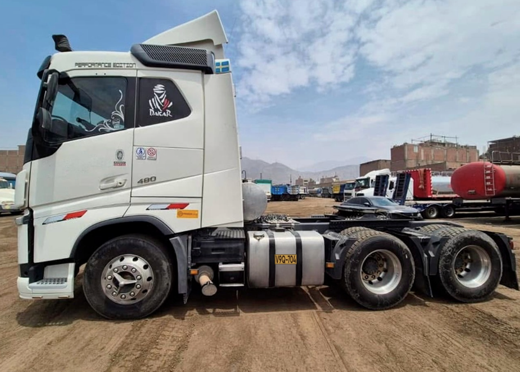 Remolcador Fh 480 año 2017 Precio S/. 185,000.00 Soles - Imagen 3