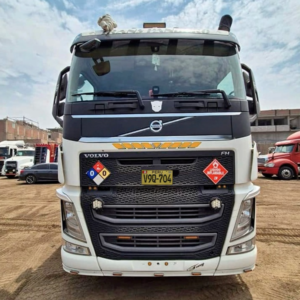 Remolcador Fh 480 año 2017 Precio S/. 185,000.00 Soles