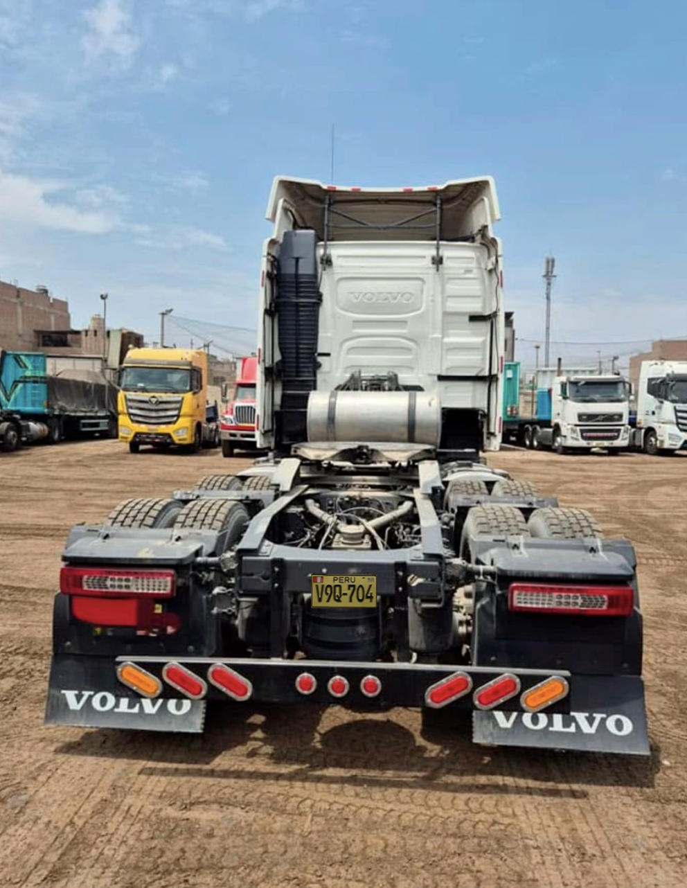 Remolcador Fh 480 año 2017 Precio S/. 185,000.00 Soles - Imagen 5